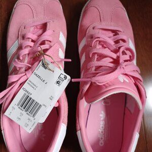 Pink Gazelles! NWT